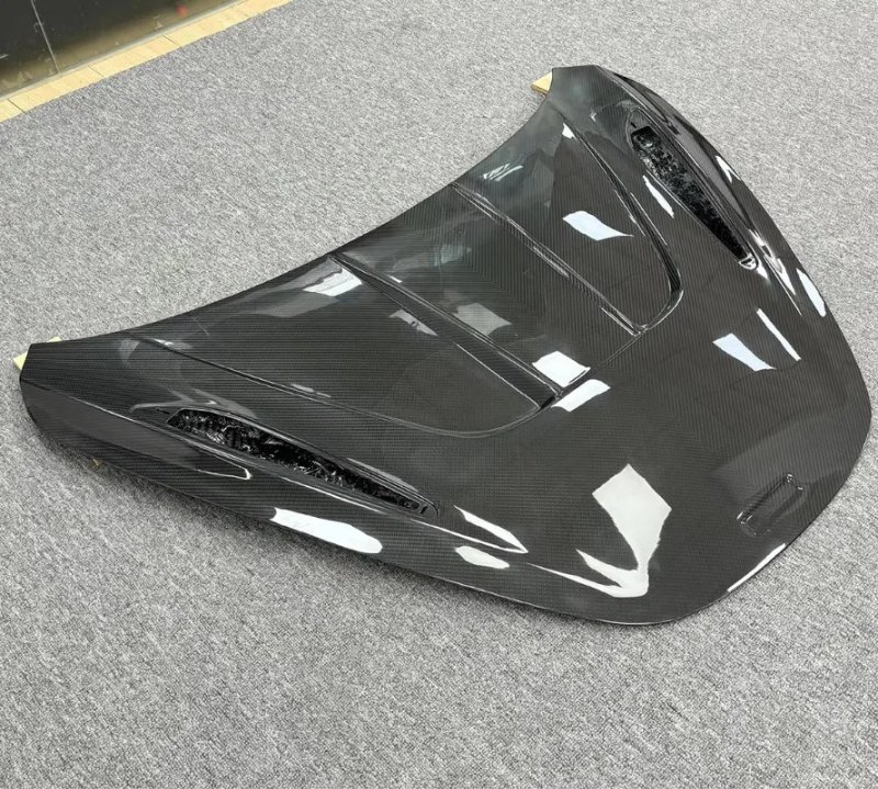 High Quality Fast Delivery Whole Sale Price Prepreg Dry Carbon Fiber RYF Hood Body Kits for  720S